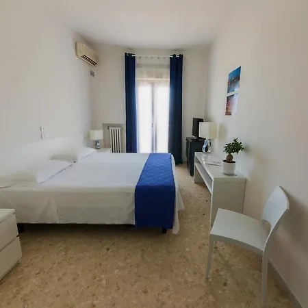 Riviera 3* 바리